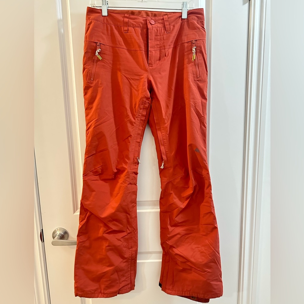 [SOLD] XS Burton Gore-Tex Duffey Pants in Tandori colour snow pants - Picture 2 of 8